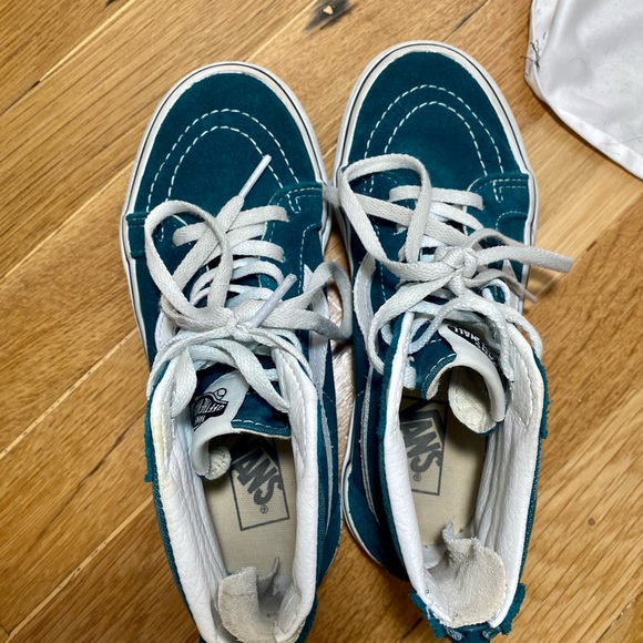 Kids Vans - High Tops (size 1) - Picture 6 of 7